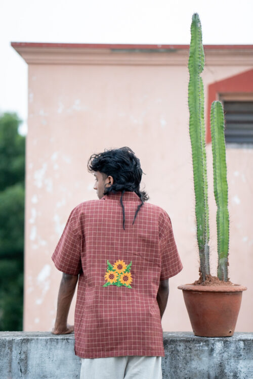 Cross stitch embroidered sunflower shirt. - Image 2